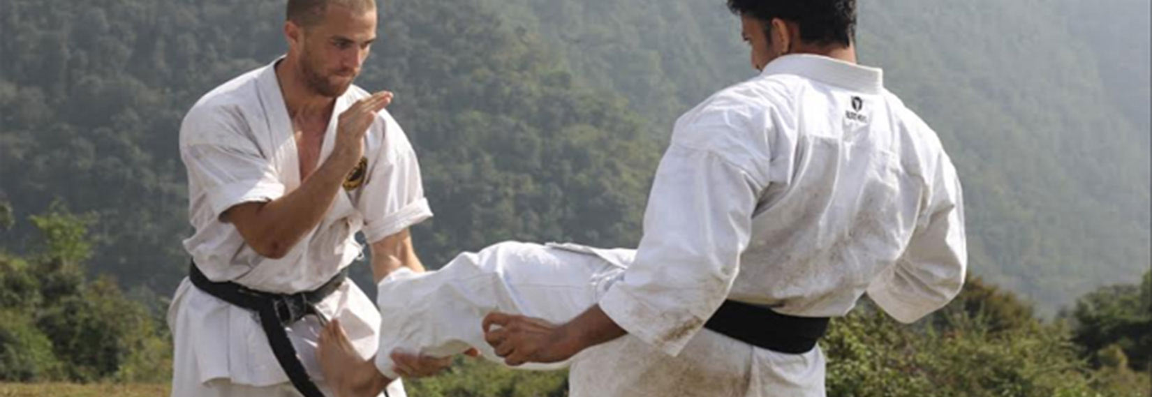 Weapon Mixed Martial Art in Gurgaon MMA Training Centre Karate